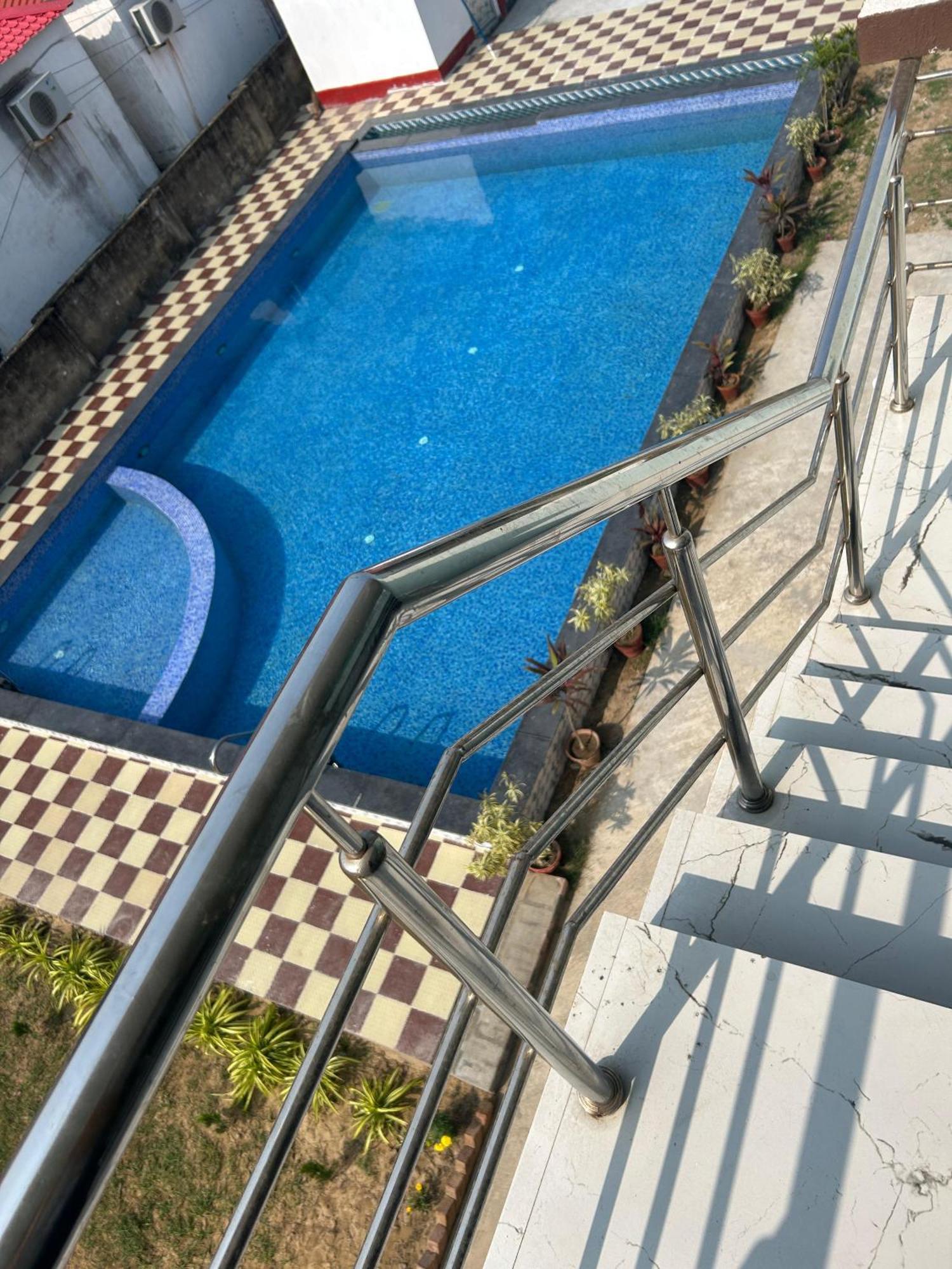 Prantik Hotel And Resorts Tajpur Exteriör bild
