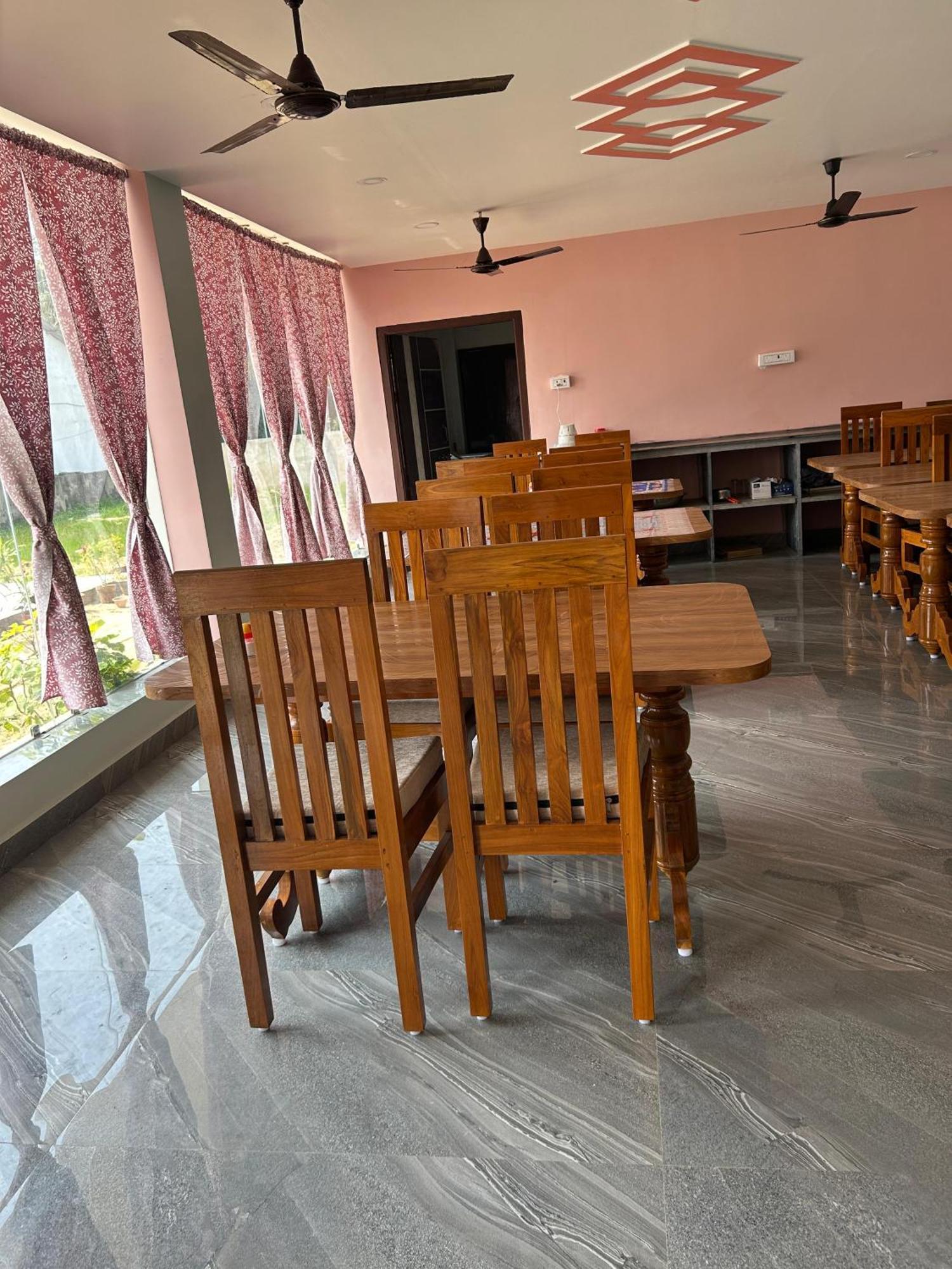 Prantik Hotel And Resorts Tajpur Exteriör bild